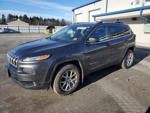 1C4PJMCS3HW530021 | 2017 Jeep cherokee latitude