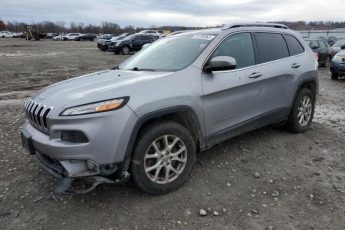 1C4PJMCS4HW576960 | 2017 Jeep cherokee latitude