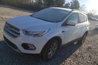 1FMCU9GD7JUA82703 | 2018 Ford escape se