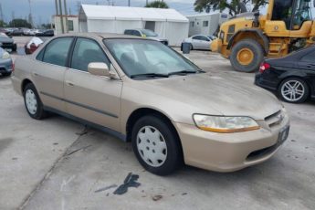 1HGCG5643YA130796 | 2000 Honda accord 2.3 lx