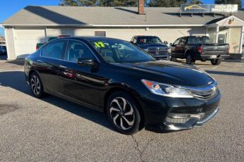 1HGCR2F72HA267442 | 2017 Honda accord ex