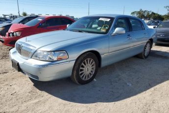 1LNHM81W85Y634752 | 2005 Lincoln town car signature