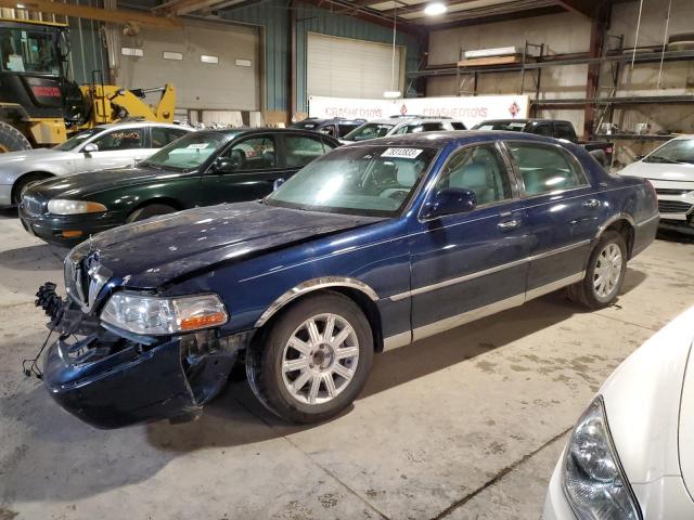 1LNHM82V27Y614828 | 2007 Lincoln town car signature limited