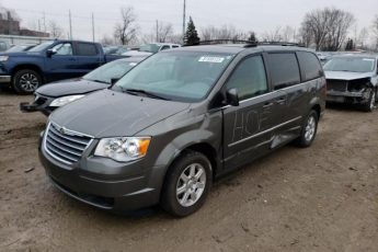 2A4RR5DX7AR375385 | 2010 Chrysler town & country touring