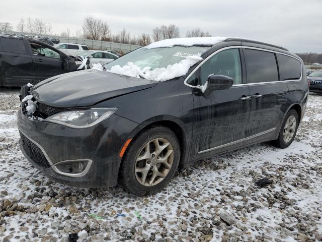 2C4RC1BG4HR810036 | 2017 Chrysler pacifica touring l