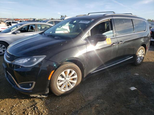 2C4RC1BG4JR149338 | 2018 Chrysler pacifica touring l