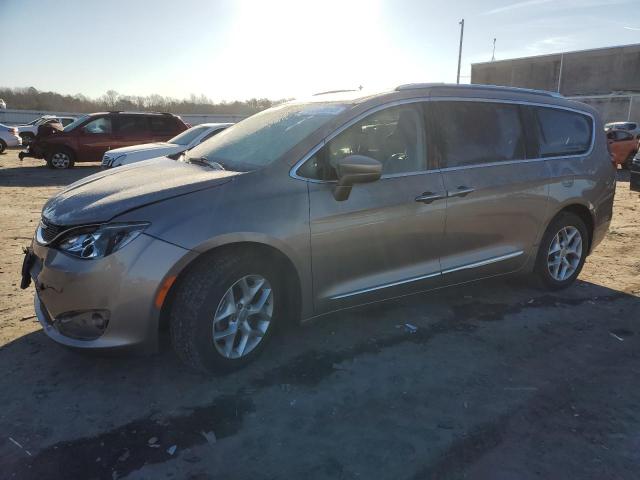 2C4RC1EG2JR234500 | 2018 Chrysler pacifica touring l plus