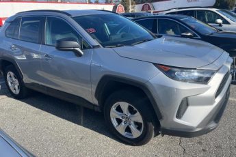 2T3LWRFV5LW091222 | 2020 Toyota rav4 le