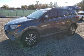 2T3ZFREV1JW503239 | 2018 Toyota rav4 le