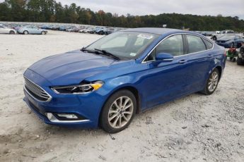 3FA6P0HD7HR305073 | 2017 Ford fusion se