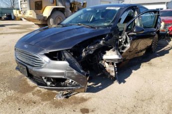 3FA6P0HD7JR213435 | 2018 FORD FUSION SE