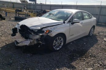 3FA6P0LU3KR279909 | 2019 Ford fusion se