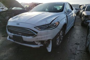 3FA6P0PU7HR329911 | 2017 FORD FUSION SE