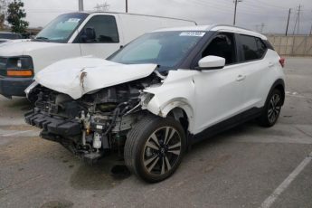 3N1CP5CV4LL544752 | 2020 Nissan kicks sv