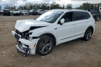 3VV2B7AX6JM163548 | 2018 Volkswagen tiguan se