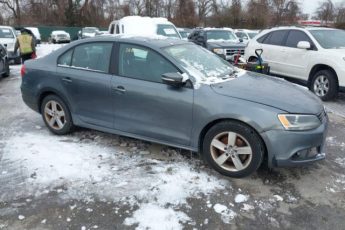 3VWD17AJ2EM239808 | 2014 Volkswagen jetta 1.8t se