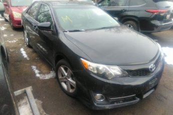 4T1BF1FK4DU663071 | 2013 Toyota camry se