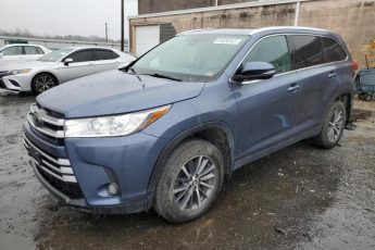 5TDJZRFH1KS929447 | 2019 Toyota highlander se