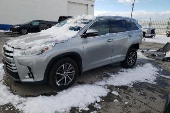 5TDJZRFH2HS446915 | 2017 TOYOTA HIGHLANDER