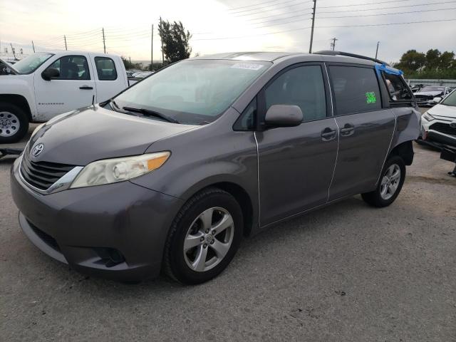 5TDKK3DC6DS327689 | 2013 Toyota sienna le