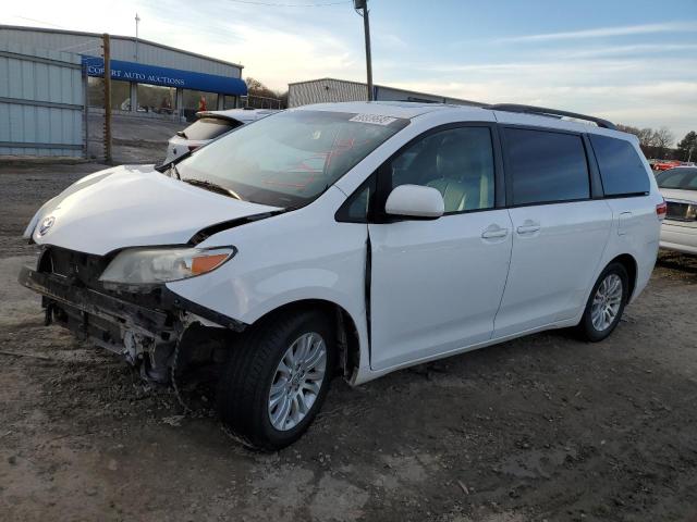 5TDYK3DC3ES479828 | 2014 TOYOTA SIENNA XLE