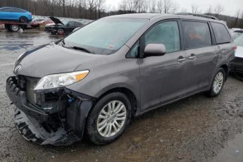 5TDYK3DC8DS403892 | 2013 Toyota sienna xle