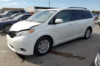 5TDYZ3DC6HS851288 | 2017 TOYOTA SIENNA XLE