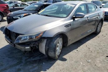 5XXGM4A71FG415681 | 2015 KIA optima lx