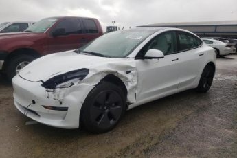 5YJ3E1EA8NF303039 | 2022 Tesla model 3