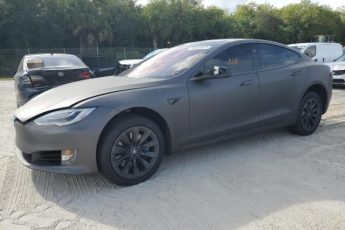 5YJSA1E26JF271055 | 2018 Tesla model s