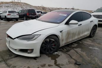 5YJSA1E42JF247725 | 2018 Tesla model s