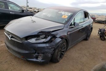 5YJXCAE24JF087703 | 2018 Tesla model x