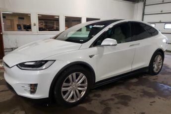 5YJXCBE26GF004495 | 2016 Tesla model x