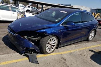 5YJXCDE21JF132436 | 2018 Tesla model x