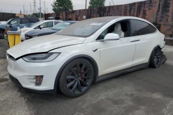 5YJXCDE40HF055814 | 2017 Tesla model x