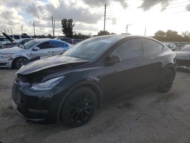 5YJYGDEE0MF099081 | 2021 Tesla model y