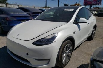 5YJYGDEE5MF072572 | 2021 Tesla model y