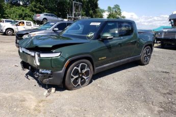 7FCTGAAA7NN015296 | 2022 Rivian r1t adventure