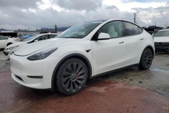 7SAYGDEF2NF532011 | 2022 TESLA MODEL Y