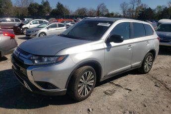 JA4AZ3A32KZ005228 | 2019 Mitsubishi outlander se