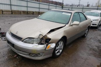 JT8BF28G4Y0249030 | 2000 Lexus es 300