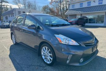 JTDZN3EUXEJ012261 | 2014 Toyota prius v