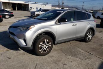 JTMZFREV5JJ169697 | 2018 TOYOTA RAV4 LE