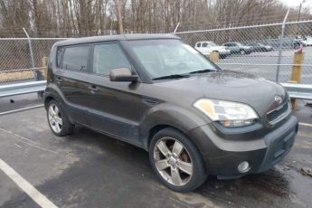 KNDJT2A27B7202836 | 2011 KIA soul !