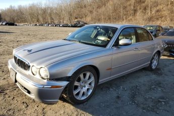 SAJEA71C04SG01900 | 2004 Jaguar xj8