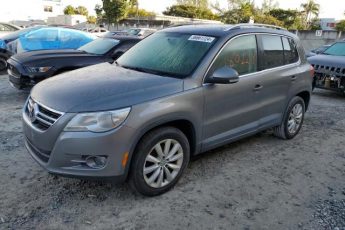 WVGBV7AX5BW523024 | 2011 Volkswagen tiguan s