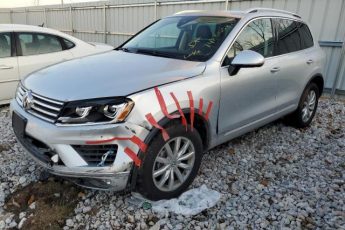 WVGEF9BP8GD010504 | 2016 Volkswagen touareg sport