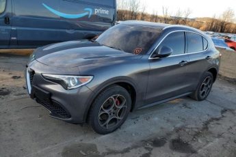 ZASFAKBNXJ7B94287 | 2018 Alfa Romeo stelvio ti