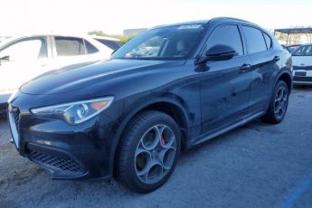 ZASFAKPN0J7B83971 | 2018 Alfa Romeo stelvio sport