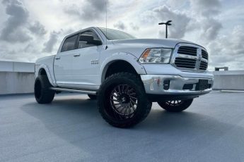 1C6RR6LM9GS174797 | 2016 RAM 1500 SLT